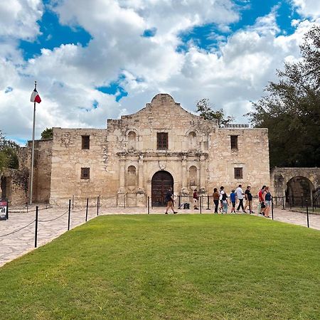 Intercontinental San Antonio Riverwalk By Ihg Bagian luar foto